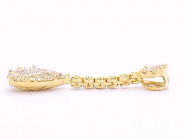 Gouden druppelvormige hanger met briljant en princess geslepen diamanten - afbeelding 4 van  6