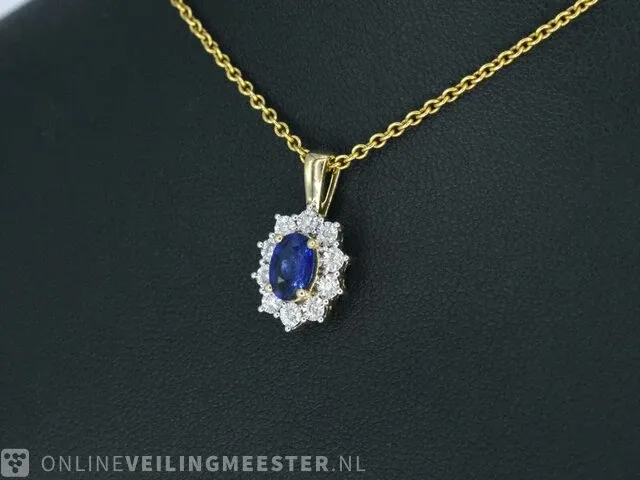 Gouden entourage hanger met diamanten en saffier - afbeelding 3 van  8