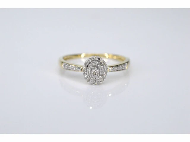 Gouden entourage ring met diamanten - afbeelding 3 van  7