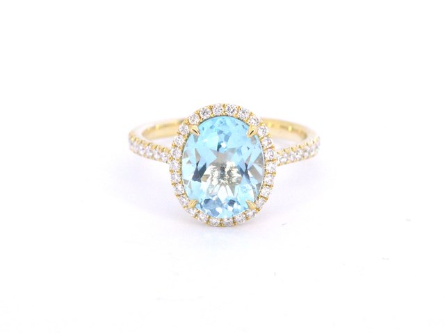 Gouden entourage ring met ovaal geslepen topaas - afbeelding 6 van  9