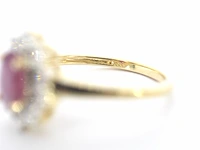 Gouden entourage ring met robijn en diamanten - afbeelding 9 van  11