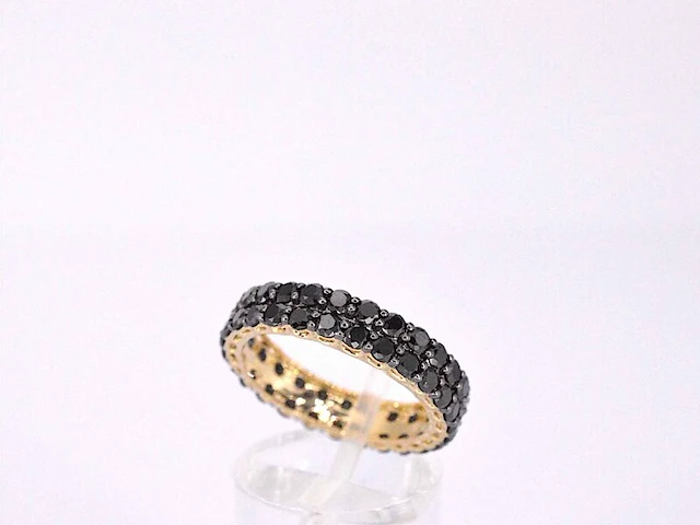 Gouden eternity ring met zwarte diamanten - afbeelding 4 van  9