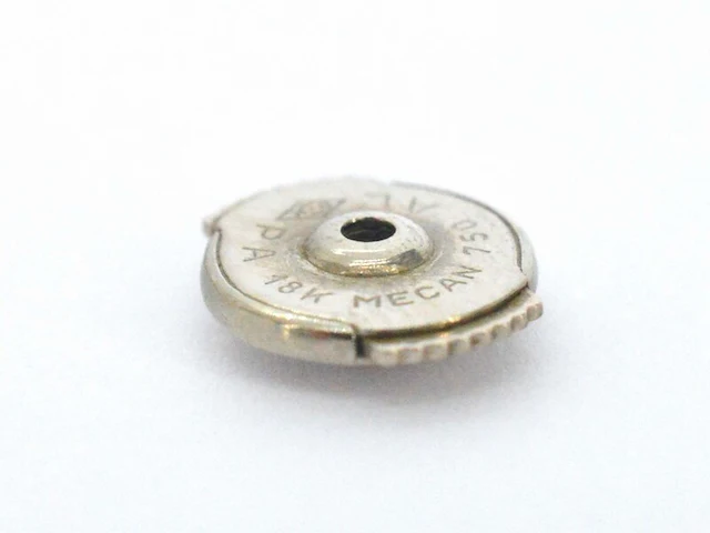 Gouden exclusieve oorbellen met grote briljanten van 10.00 carat - afbeelding 2 van  12