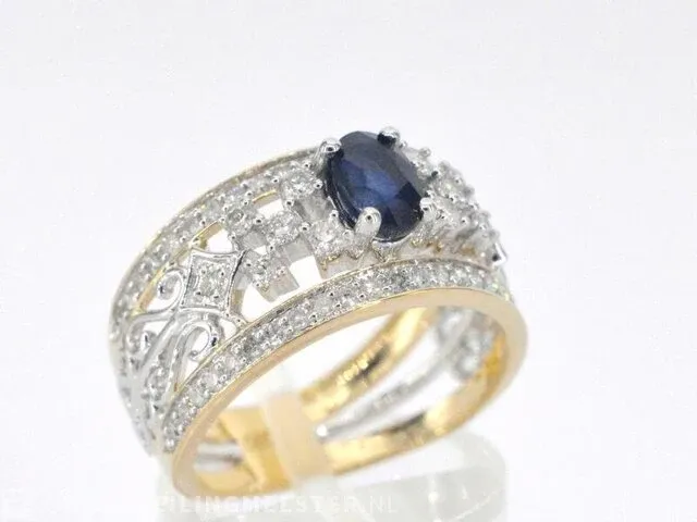 Gouden exclusieve ring vol met diamanten en een saffier - afbeelding 6 van  10