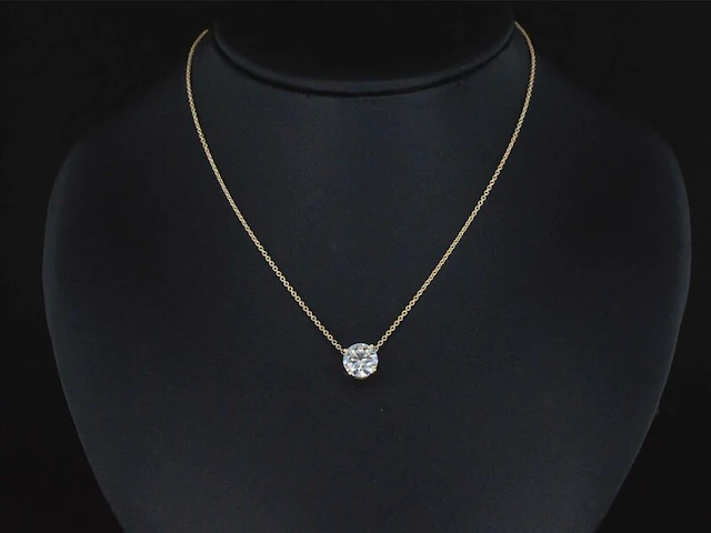 Gouden halsketting met een briljant geslepen diamant van 1.00 carat - afbeelding 2 van  5