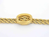 Gouden halsketting met een gouden sluiting - afbeelding 11 van  11