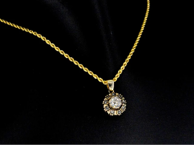 Gouden hanger diamant - afbeelding 5 van  8