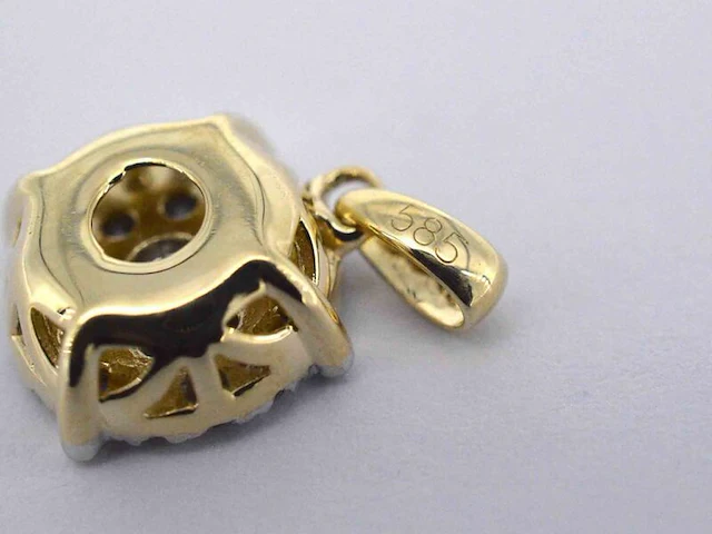 Gouden hanger met briljant geslepen diamant, excl. ketting - afbeelding 6 van  6