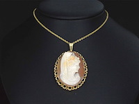 Gouden hanger met camee - afbeelding 2 van  7