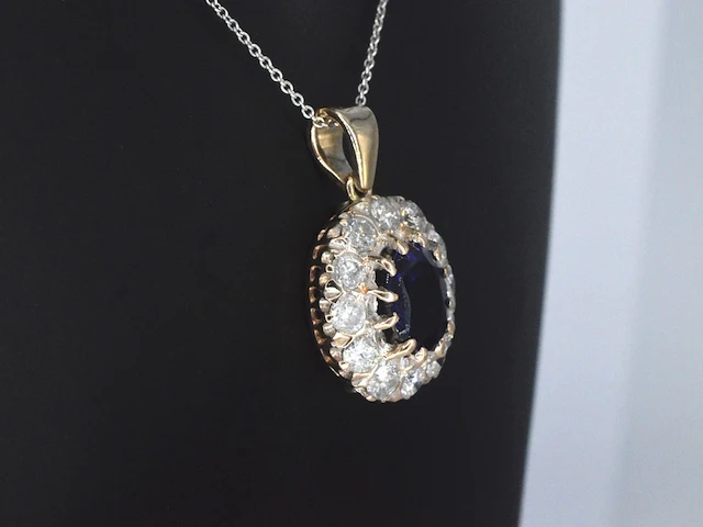 Gouden hanger met een blauwe edelsteen en natuurlijke witte diamanten , excl. ketting - afbeelding 3 van  9