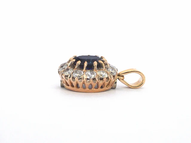 Gouden hanger met een blauwe edelsteen en natuurlijke witte diamanten , excl. ketting - afbeelding 8 van  10