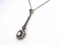 Gouden hanger met natuurlijke diamanten - afbeelding 2 van  6