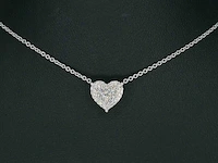 Gouden hartvormige hanger en collier vol met diamanten - afbeelding 1 van  11