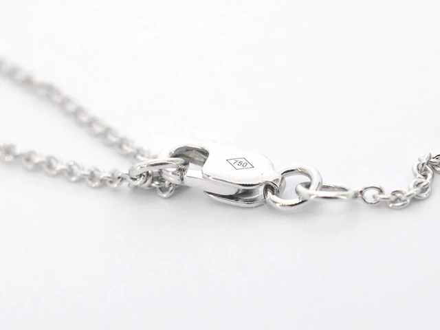 Gouden hartvormige hanger en collier vol met diamanten - afbeelding 10 van  11