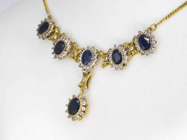 Gouden ketting met edelstenen - afbeelding 3 van  8