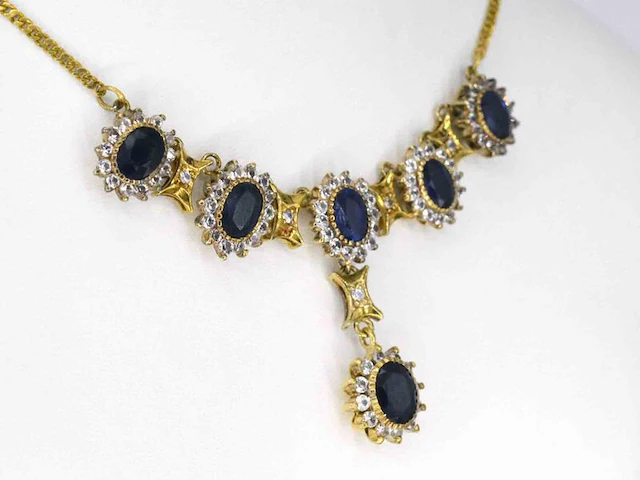 Gouden ketting met edelstenen - afbeelding 4 van  8