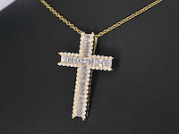 Gouden kruis hanger met schitterende diamanten gezet - afbeelding 3 van  9