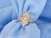 Gouden marquise ring met een centrale diamant van 5.45 carat - afbeelding 2 van  12