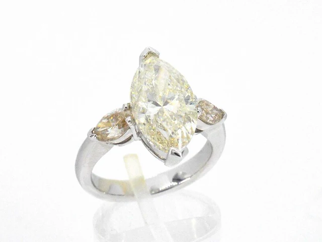 Gouden marquise ring met een centrale diamant van 5.45 carat - afbeelding 8 van  14