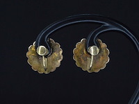 Gouden oorbellen met bloedkoraal - afbeelding 4 van  6