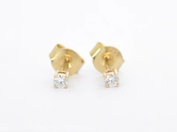 Gouden oorbellen met diamant - afbeelding 7 van  10