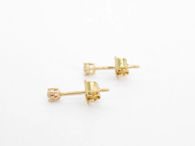 Gouden oorbellen met diamant - afbeelding 7 van  11
