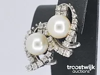Gouden oorbellen met diamanten en parels - afbeelding 3 van  8