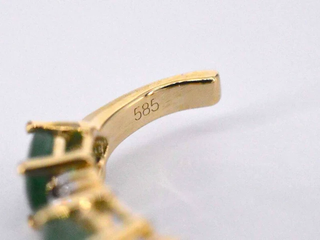 Gouden oorbellen met diamanten en smaragd set 2 - afbeelding 7 van  7