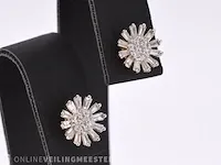 Gouden oorbellen met natuurlijke echte diamanten - afbeelding 4 van  9