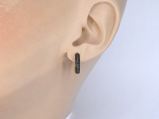 Gouden oorbellen met zwarte diamant - afbeelding 5 van  11
