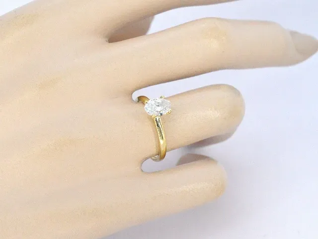 Gouden ovaal solitair ring met een 1.00 carat diamant - afbeelding 4 van  10