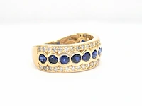 Gouden pave ring met diamanten en saffier - afbeelding 5 van  11