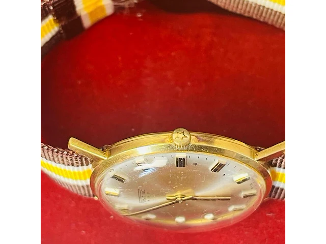 Gouden pontiac horloge 14kt goud - afbeelding 2 van  11