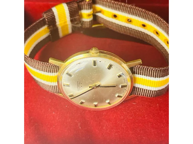 Gouden pontiac horloge 14kt goud - afbeelding 9 van  11