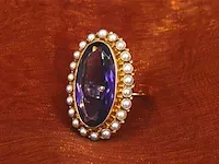 Gouden ring met amethist en orient parels - afbeelding 1 van  6