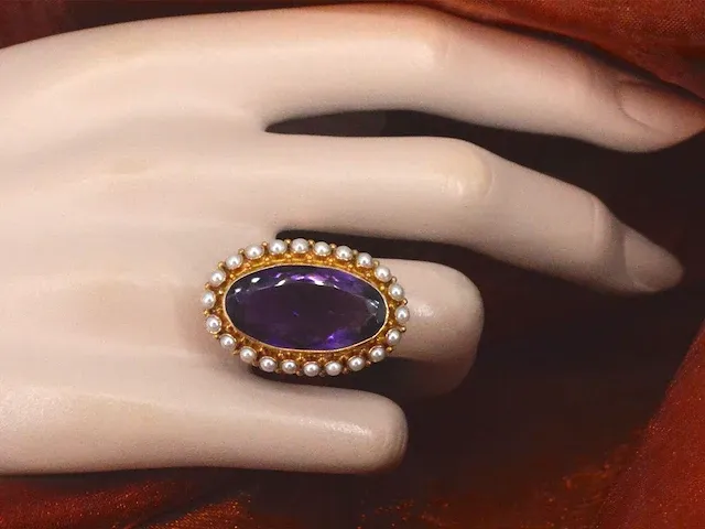 Gouden ring met amethist en orient parels - afbeelding 5 van  6