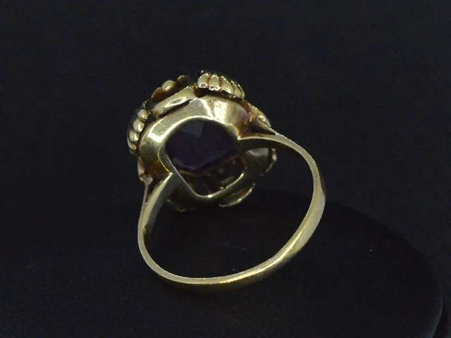 Gouden ring met amethist - afbeelding 4 van  7