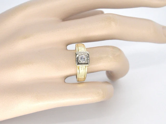 Gouden ring met briljant geslepen diamanten - afbeelding 5 van  12