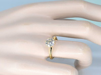 Gouden ring met briljant geslepen diamanten - afbeelding 2 van  8