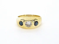 Gouden ring met diamant en saffieren - afbeelding 9 van  12