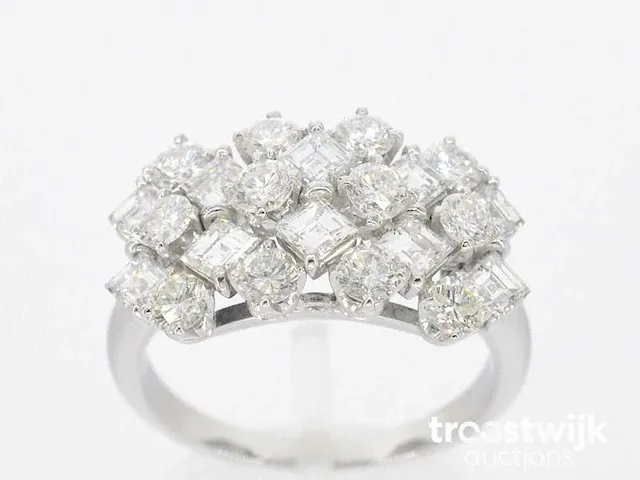 Gouden ring met diamanten 2.70 carat - afbeelding 1 van  10