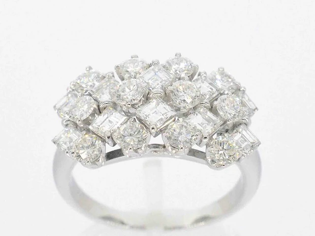 Gouden ring met diamanten 2.70 carat - afbeelding 1 van  12