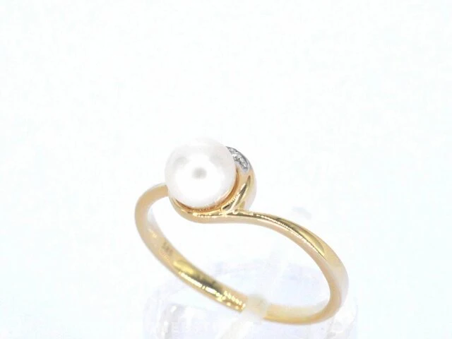 Gouden ring met diamanten en een parel - afbeelding 4 van  10