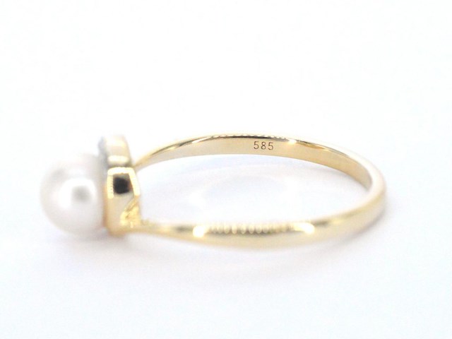 Gouden ring met diamanten en een parel - afbeelding 11 van  11