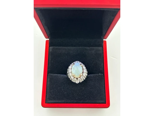 Gouden ring met diamanten en opaal natuurlijk - afbeelding 5 van  7