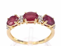 Gouden ring met diamanten en robijn - afbeelding 1 van  11
