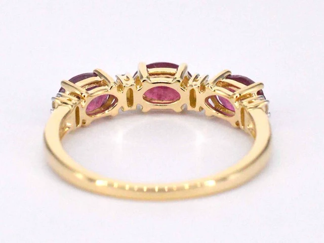 Gouden ring met diamanten en robijn - afbeelding 9 van  11