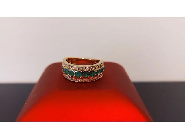 Gouden ring met diamanten en smaragden, groen / goud - afbeelding 2 van  4
