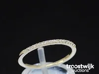 Gouden ring met diamanten - afbeelding 2 van  8