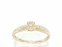 Gouden ring met diamanten - afbeelding 1 van  3